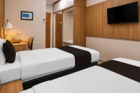 Townhouse Oak Hotel Damar Kurung - parcheggio