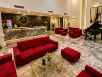The Grand Monarch Hotel, Ujjain - Parkplatz