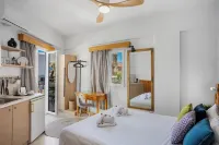 Malia Boutique Studios - 2-Star