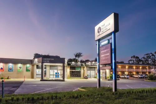 The Reserve Hotel - Hostels