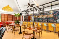 Sonesta Hotels & Resorts 利文斯通庫拉索 - 酒吧