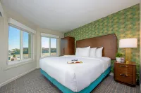 Peacock Suites - Resorts