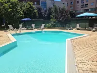 Adonis Gapotel - Swimmingpools