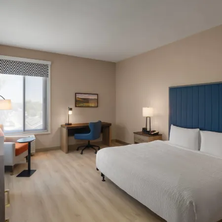 La Quinta Inn & Suites by Wyndham Tracy