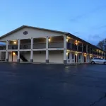 Suite Stay - Talladega - 2-Star