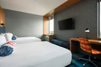 Aloft Denver Airport at Gateway Park - Pet-friendly