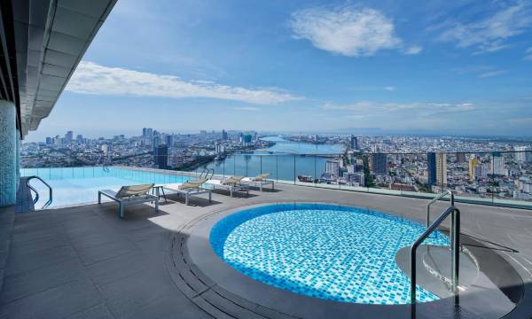 Marriott Executive Apartments Danang, Han River