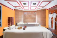 Hyderabad Marriott Hotel & Convention Centre - ที่มีสปา