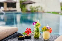 The Ritz-Carlton, Okinawa - Swimmingpools