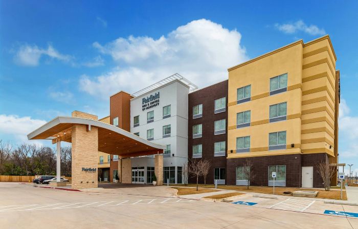 Fairfield Inn & Suites Gainesville I-35