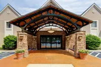 Homewood Suites by Hilton Stratford - Parking