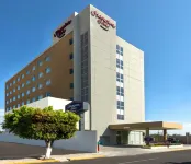 Hampton Inn by Hilton Irapuato - parking