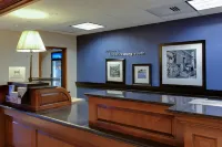 Hampton Inn & Suites Fredericksburg South - 2-Star