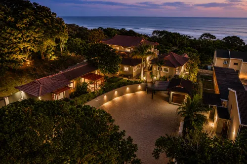 Lombok Lodge - Parkplatz