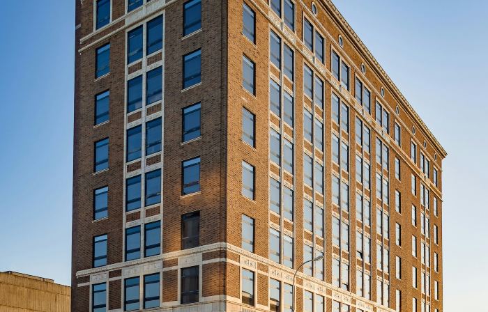 Hotel on Phillips