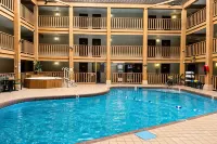 OYO Fairbridge Inn And Suites - Pools