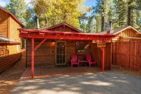 Sugar Pine - Pet friendly