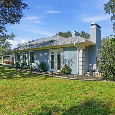 Executive 5 Bedroom Pool Home, Dade City!