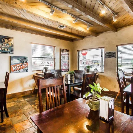 Rodeway Inn & Suites Williams Downtowner-Rte 66