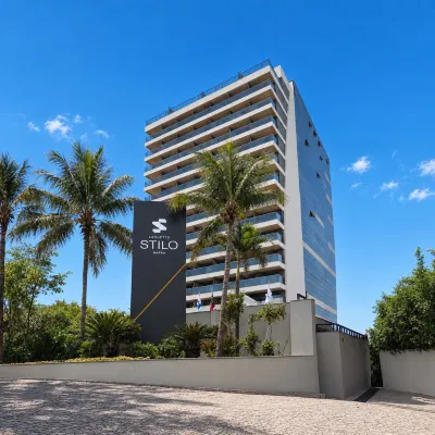 Laghetto Stilo Barra Hotels near Sao Conrado