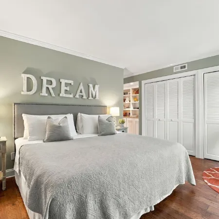 Beautiful Renovated Pinehurst Condo I 2 Bedroom/ 2 Bath I Pool I Sleeps 4