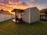 Cozy Escape Free Parking Private Patio - Wifi