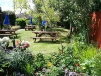 New Inn Hotels in Horton