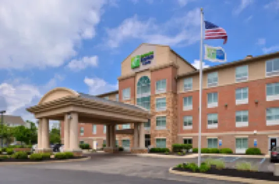 Holiday Inn Express & Suites CINCINNATI - MASON by IHG Hotels in Deerfield Township