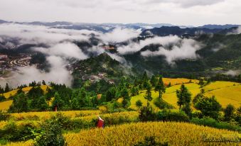 Buni Xuli Miaoyao Kangyang Homestay