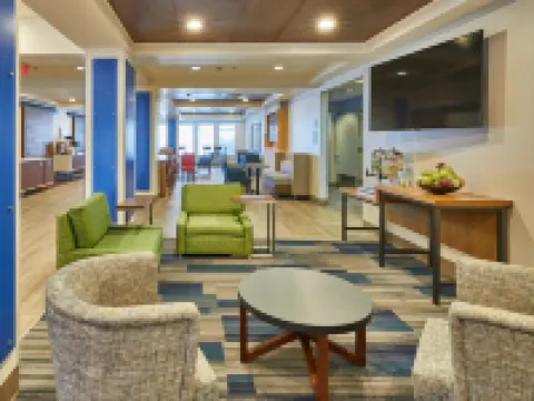 ホリデイ イン エクスプレス ホテル & スイーツ メドフォード - セントラル ポイント by IHG セントラル・ポイントのホテル