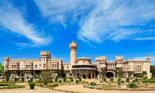 Davanam Sarovar Portico Suites Bengaluru