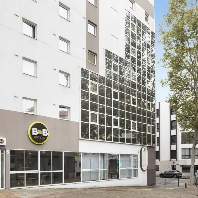 B&B Hotel Lyon Centre Monplaisir Hotels near 8th arr.