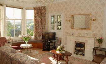 Leven House Bed and Breakfast