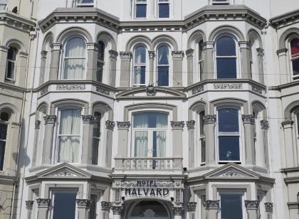 Halvard Hotel