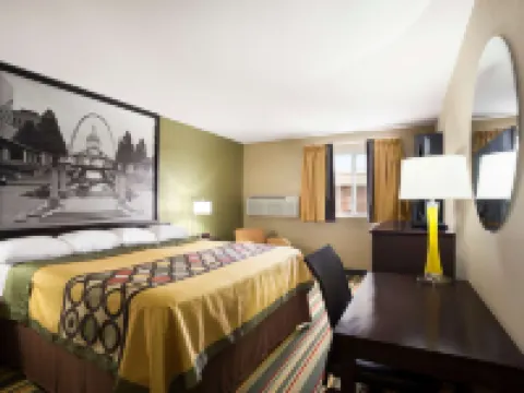 Super 8 by Wyndham Joplin Hotels in Joplin