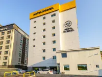 Busan Jeonggwan Hotel Yeogiotae Jeonggwan Catholic Church周辺のホテル