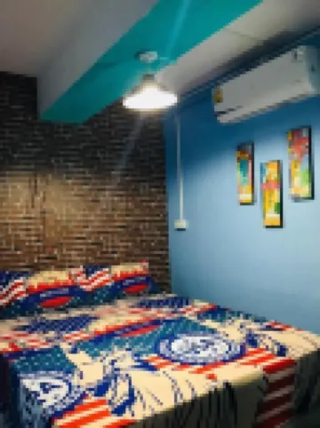 VR Hostel