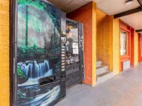 Econo Lodge Charlotte Airport Area Hotels near Enderly Park