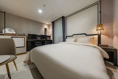 Yangju Latte Drive-in Hotel Hotels near HelloBangBang Yangju