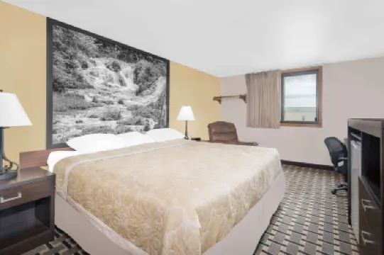 Super 8 by Wyndham Watertown Hotels in 