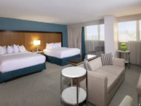 โรงแรมดับเบิลทรีบายฮิลตัน สนามบินแจ็คสันวิลล์ โรงแรมในแจ็กสันวิลล์