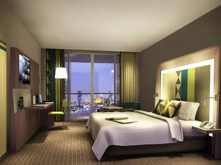 Novotel Manila Araneta City Hotel Отели рядом с достопримечательностью «The Immaculate Conception Cathedral of Cubao»