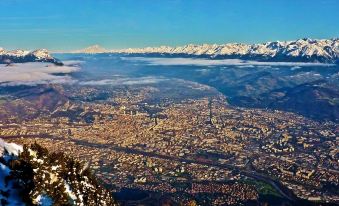 Premiere Classe Grenoble Sud - Gieres Universite