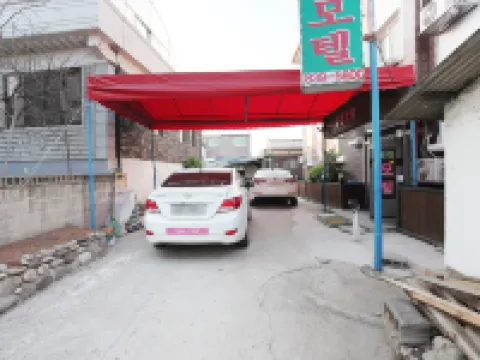 Yeoncheon Gungjeon 漣川郡酒店