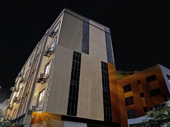 Treebo Trend Ratna Palace Alipore