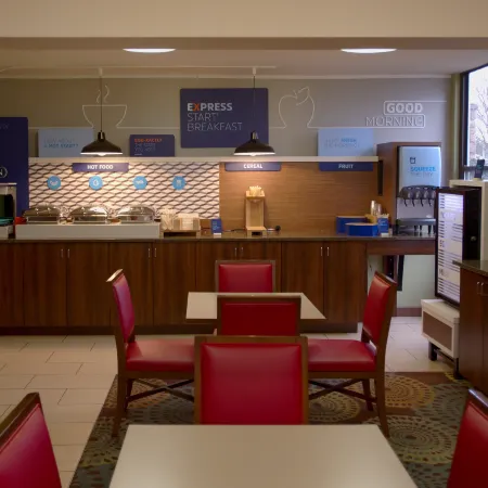 Holiday Inn Express ANDERSON-I-85 (EXIT 27-HWY 81) by IHG