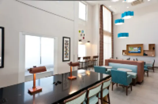 Holiday Inn Express & Suites SCOTT-LAFAYETTE WEST by IHG