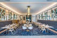 Radisson Hotel and Convention Centre OR Tambo Airport - breakfast