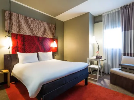 Ibis Bordeaux Centre Gare Saint-Jean