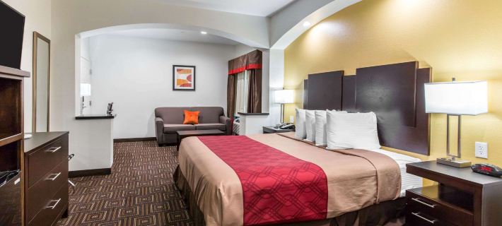 Scottish Inns & Suites Hotels in Spring